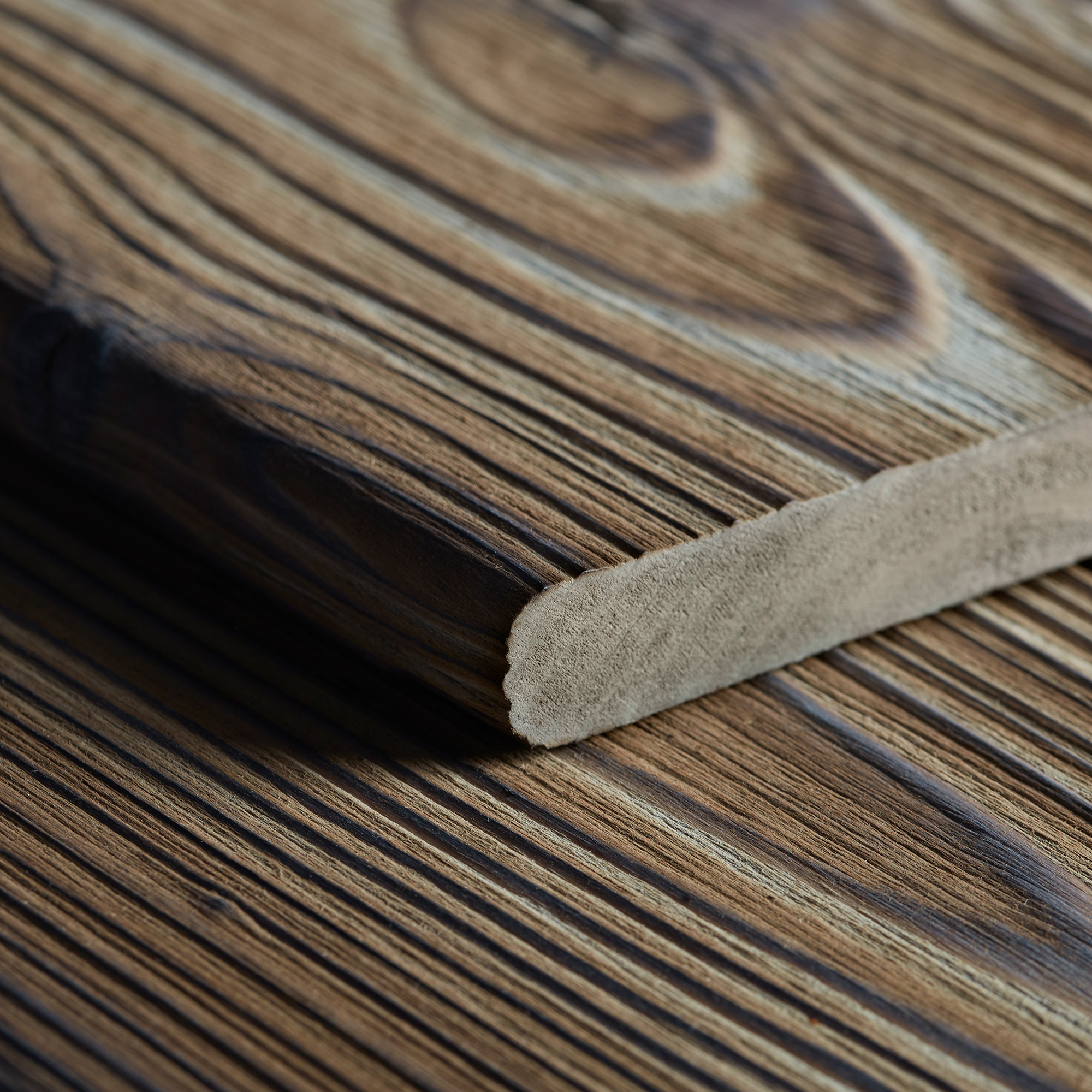 Thunder Gray Scandinavian Spruce Wood 2